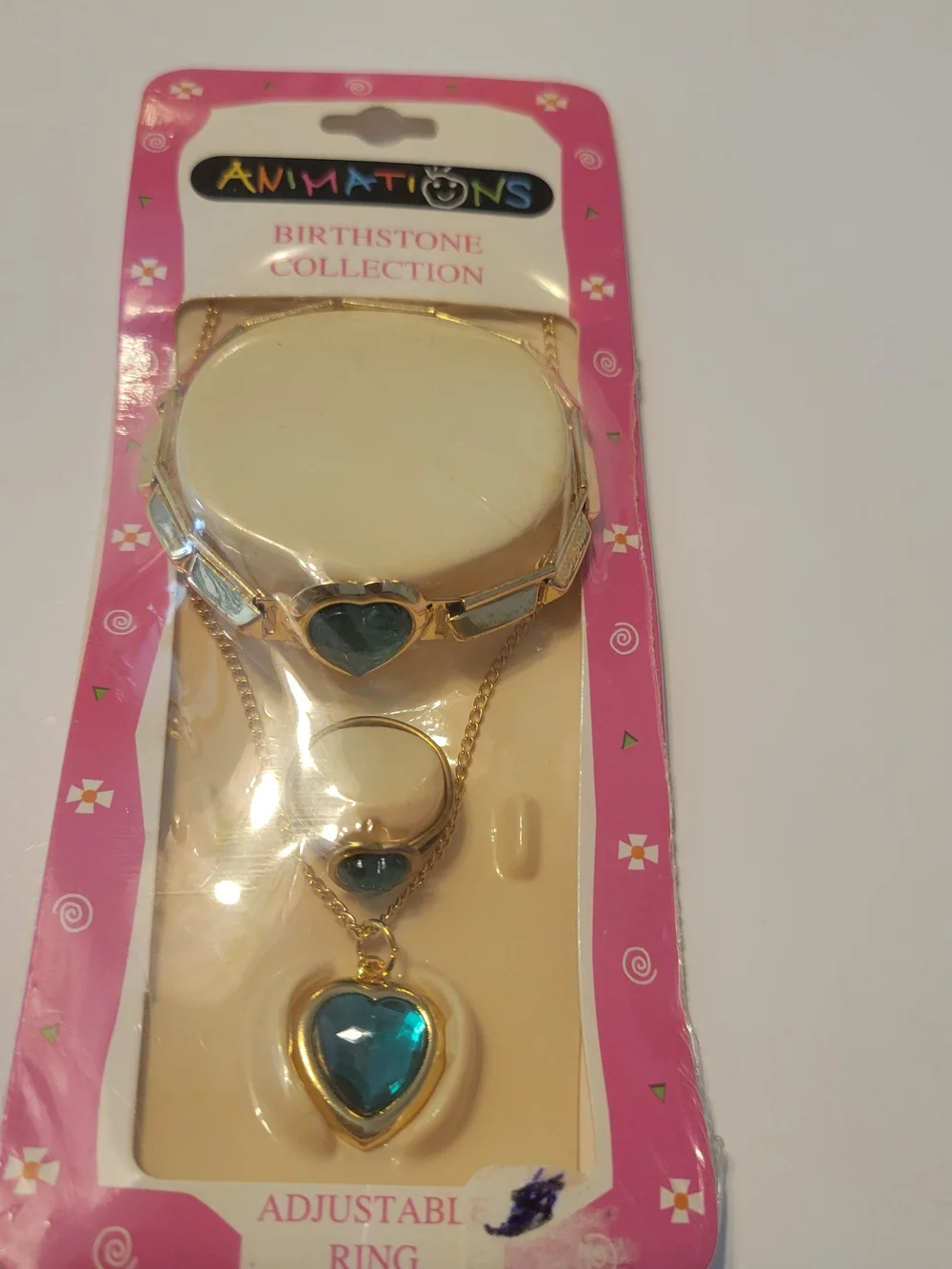 N/A gold tone